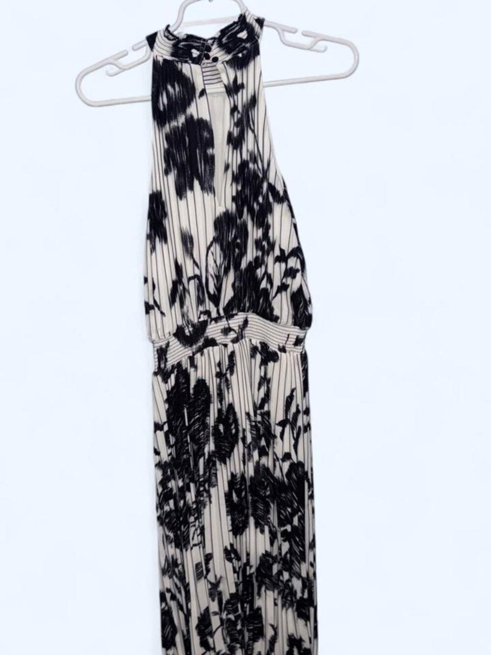 White House Black Market Maxi Dress - Picture 3 of 4